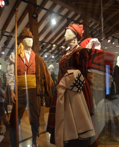 del Traje Regional y del Arte Textil - Turismo de Cantabria - Portal Oficial de de - Cantabria - España