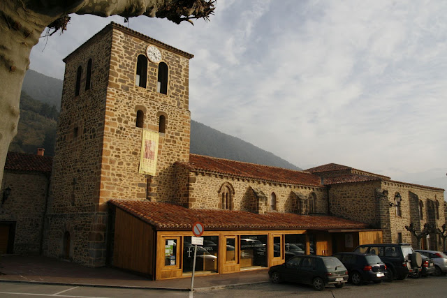 Centro de Estudios Lebaniegos Antigua Iglesia de San Vicente